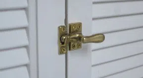 Town Center Locksmith Shop Peoria, AZ 480-336-1986 - 9-Garage-Door-Locks